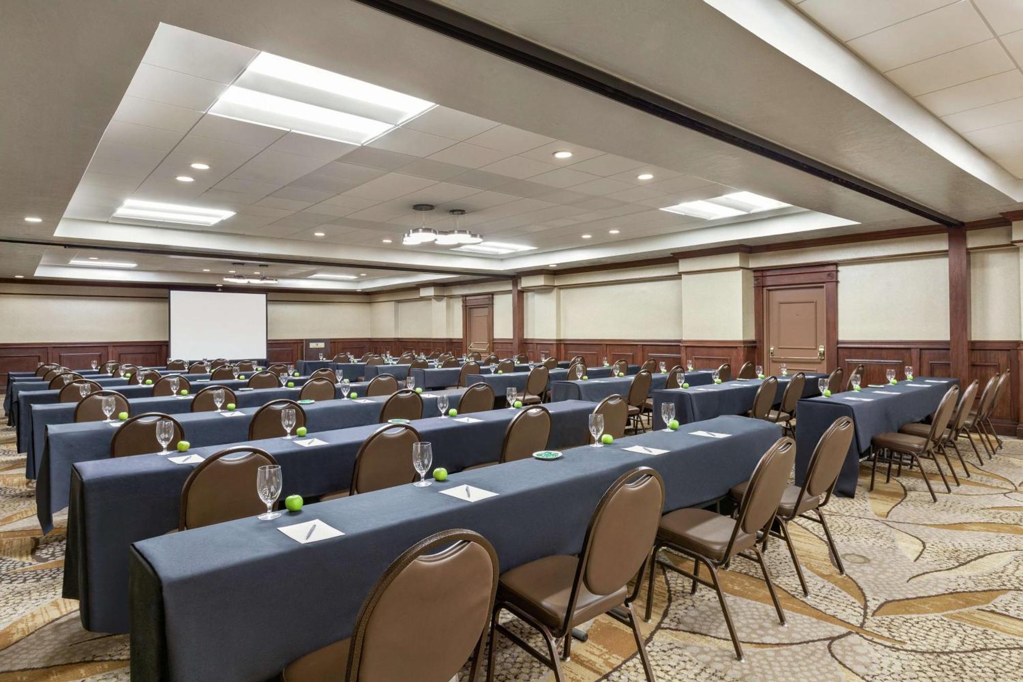 Embassy Suites By Hilton Santa Ana Orange County Airport Εξωτερικό φωτογραφία