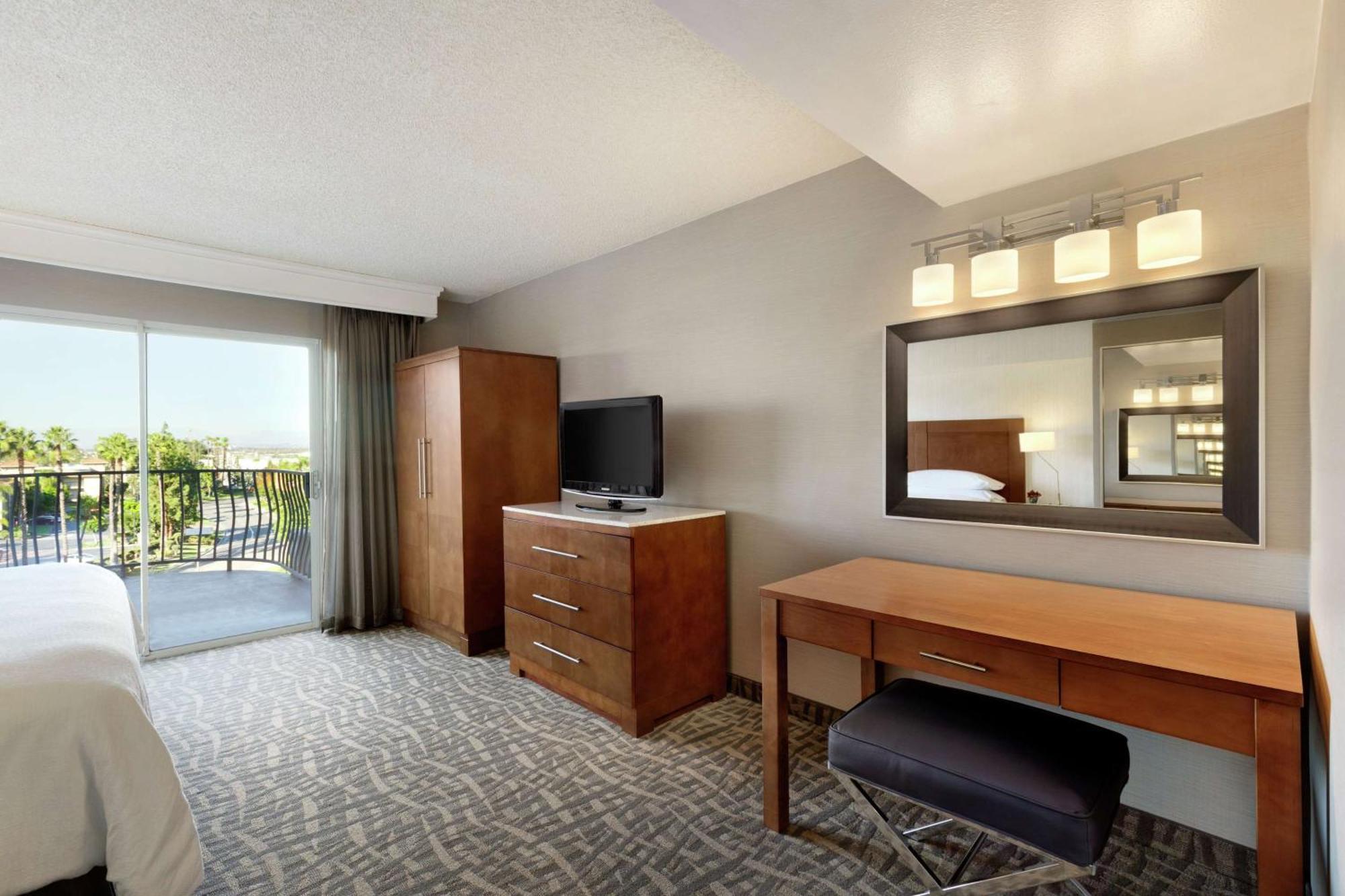 Embassy Suites By Hilton Santa Ana Orange County Airport Εξωτερικό φωτογραφία