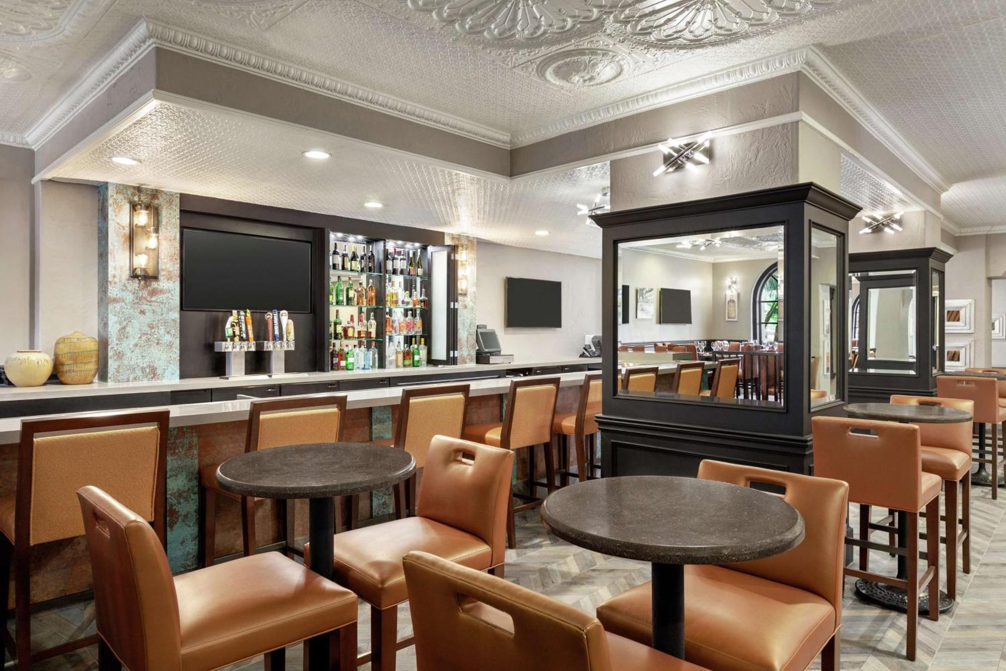 Embassy Suites By Hilton Santa Ana Orange County Airport Εξωτερικό φωτογραφία